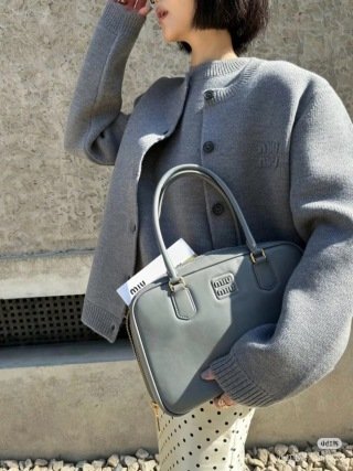 Luxury Design original 100% thumbnail