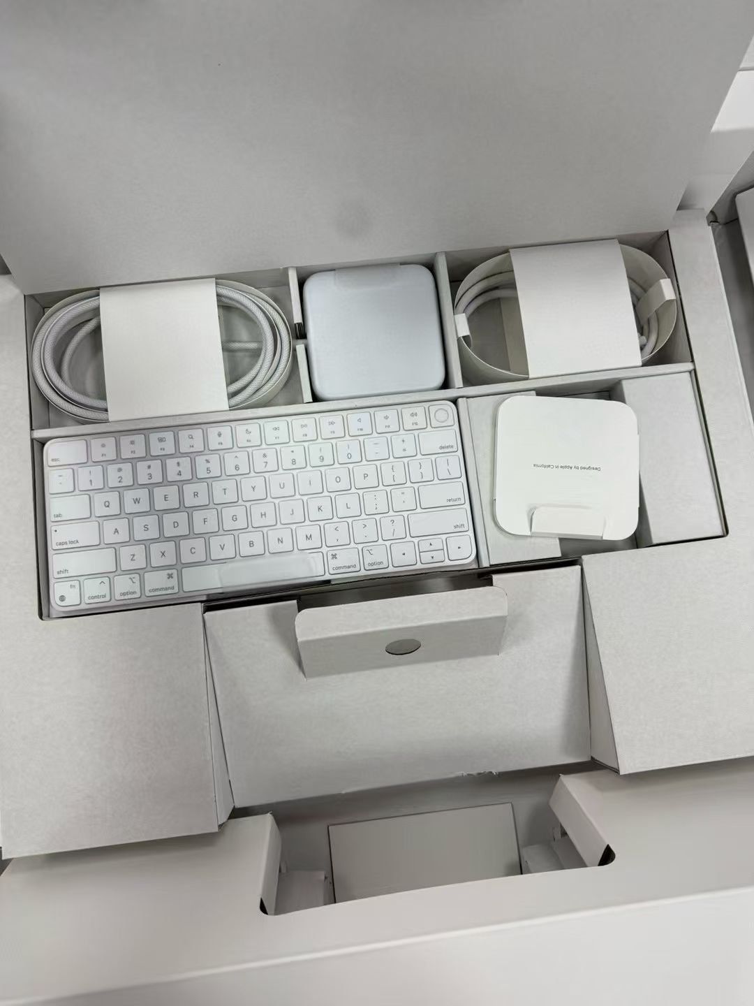 New iMac 24inch thumbnail