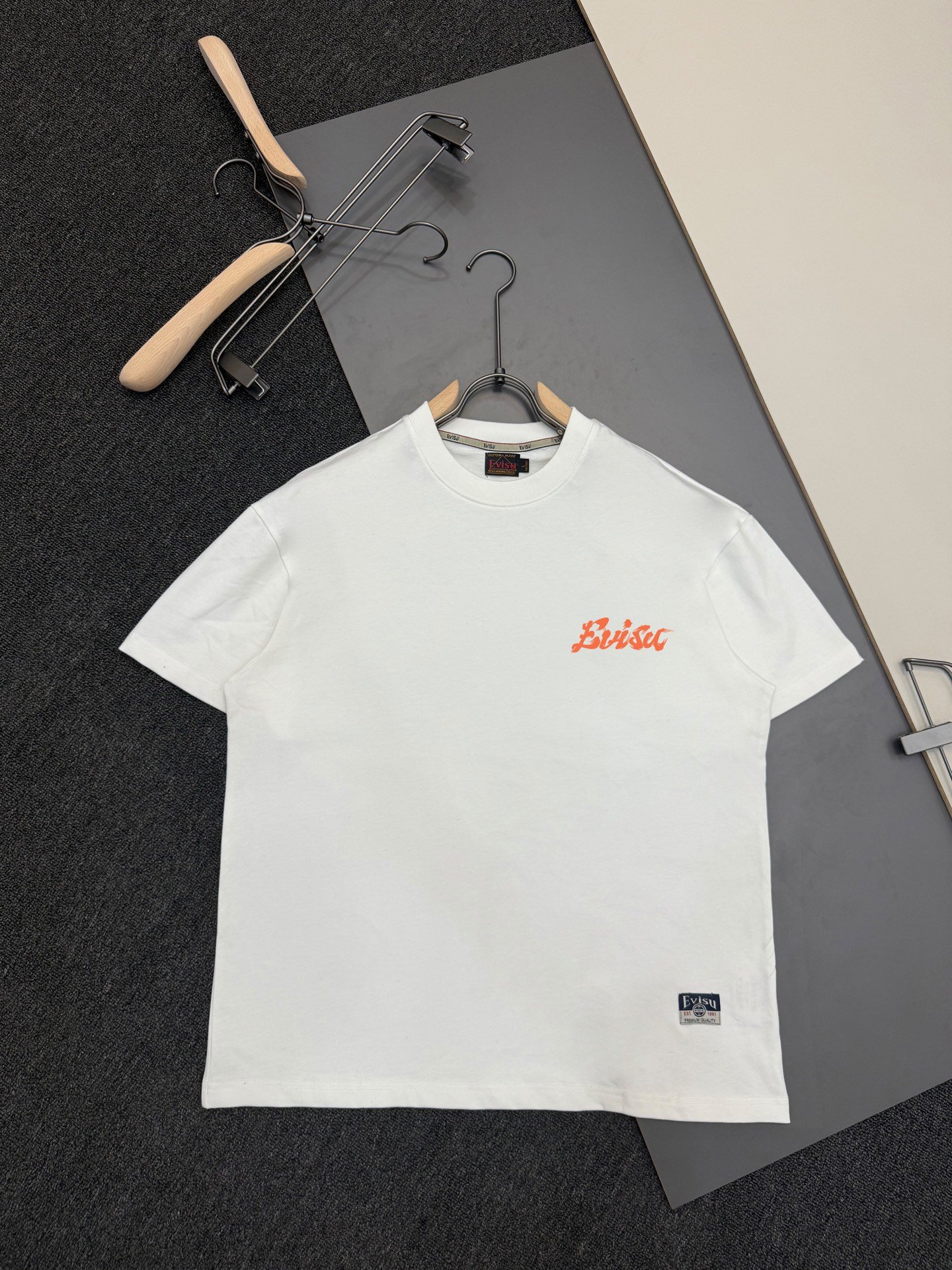 Luxury Design original 100% thumbnail