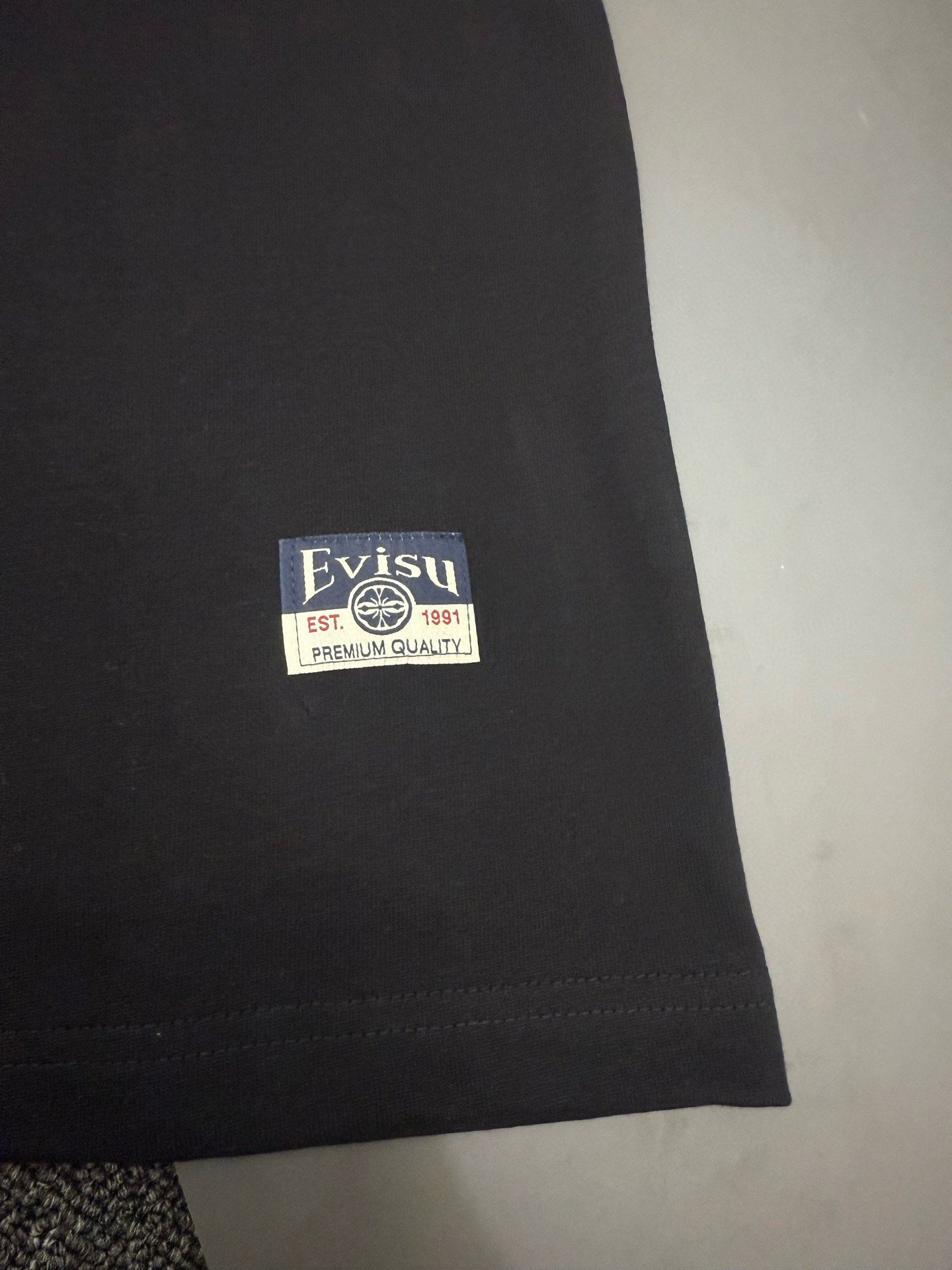 Luxury Design original 100% thumbnail