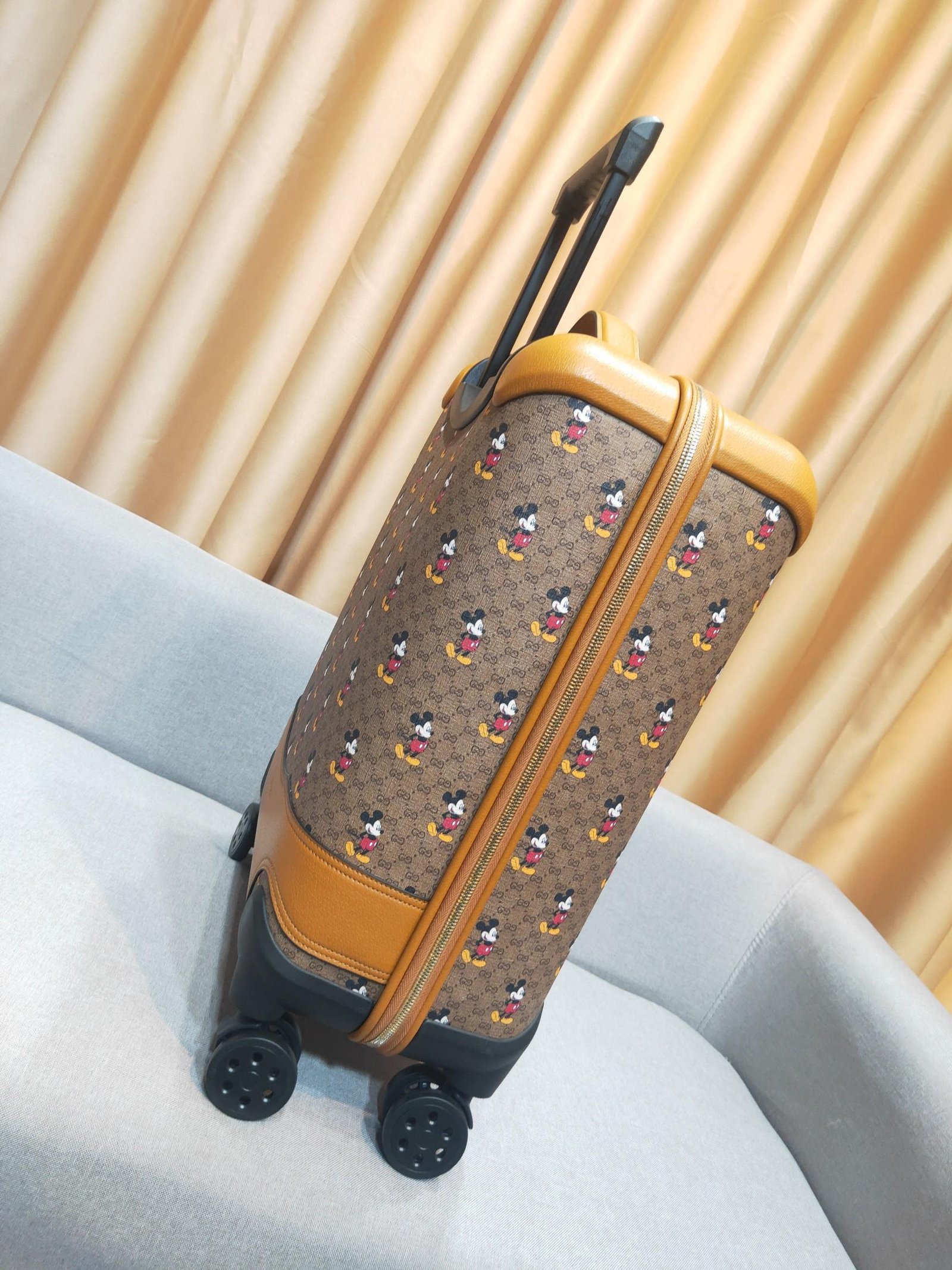 Disney x Gucci Globe-Trotter carry-on luggage 100% original