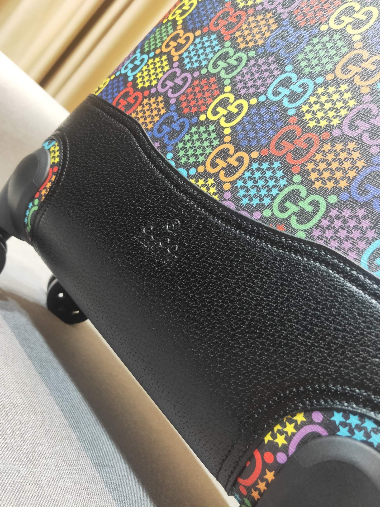 Gucci x Globe-Trotter GG Psychedelic Carry-On Suitcase 100% original thumbnail