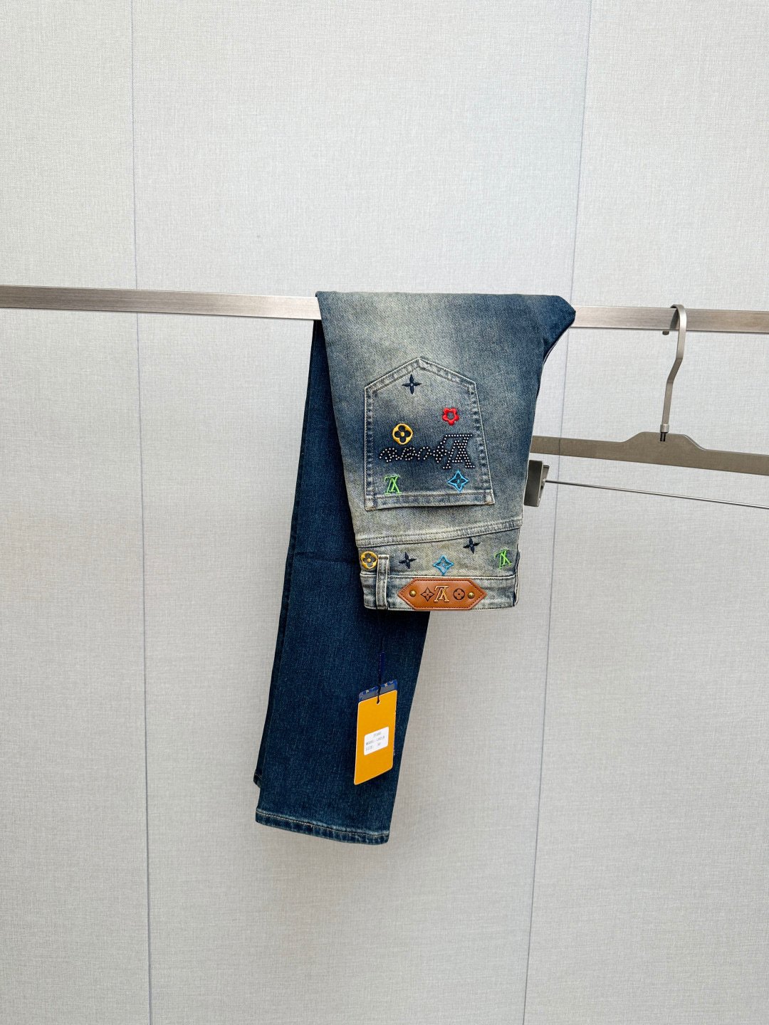 Louis Vuitton Jeans assorted thumbnail