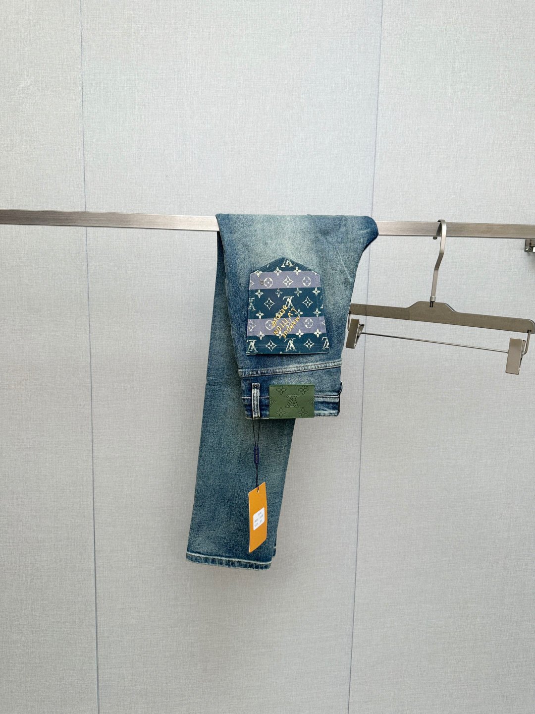 Louis Vuitton Jeans assorted thumbnail