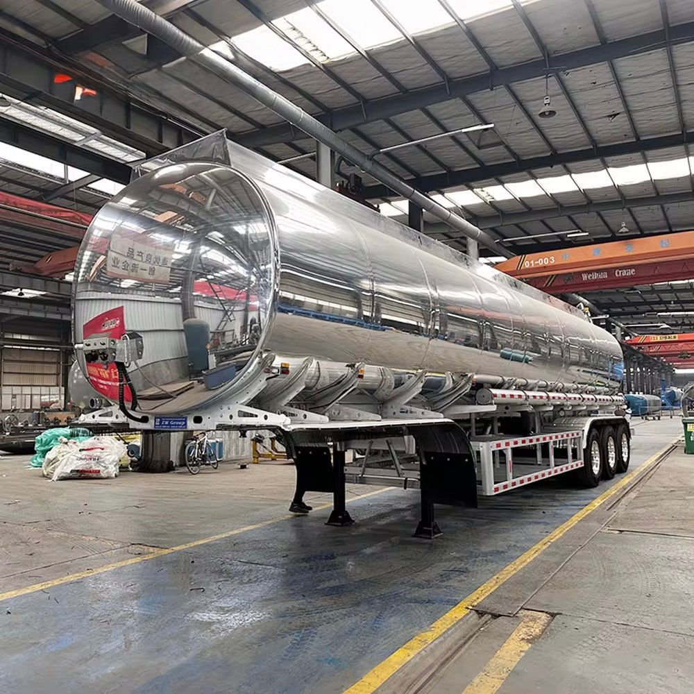 High Quality 45000L 3 Axle Aluminum Alloy Diesel Fuel Tanker Semi Trailer thumbnail