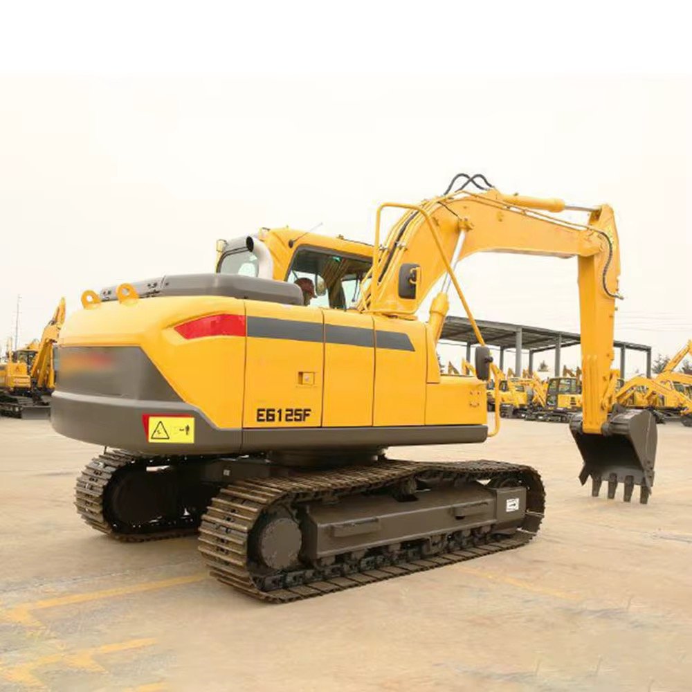 E6215F Medium 12.3 Ton Crawler Excavator with Deutz Engine HAWE Hydraulics thumbnail