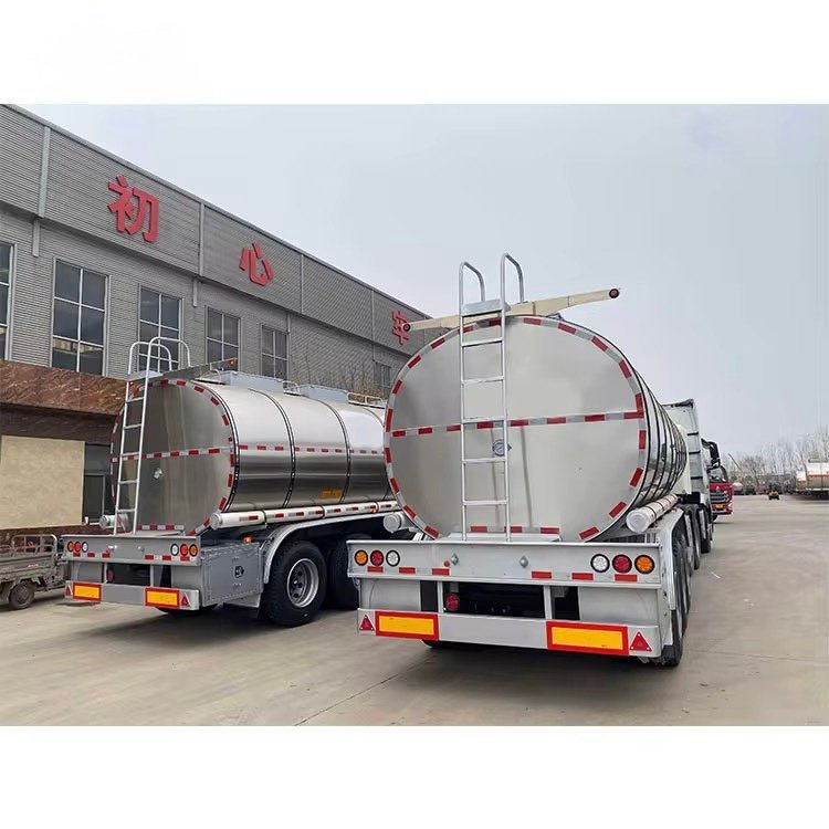 Commercial ZW 3 Axle 40000 Liters Fuel Tanker Trailer thumbnail