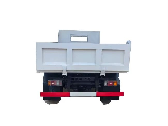 ISUZU 4x2 5000 CBM Dump Truck With Lift Function thumbnail