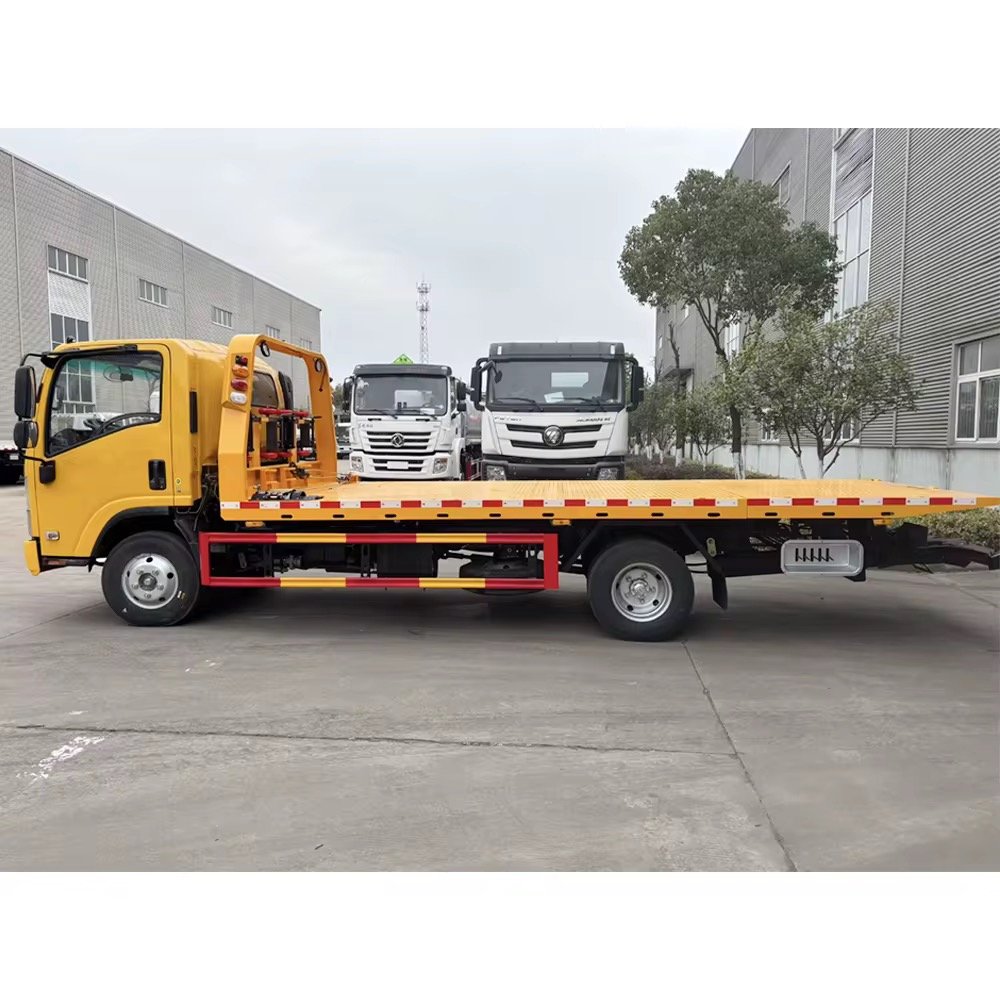ISUZU 4x2 10T Flatbed Tow Truck 10 Ton Hydraulic Wrecker Truck Euro 5 Engine Heavy Duty thumbnail