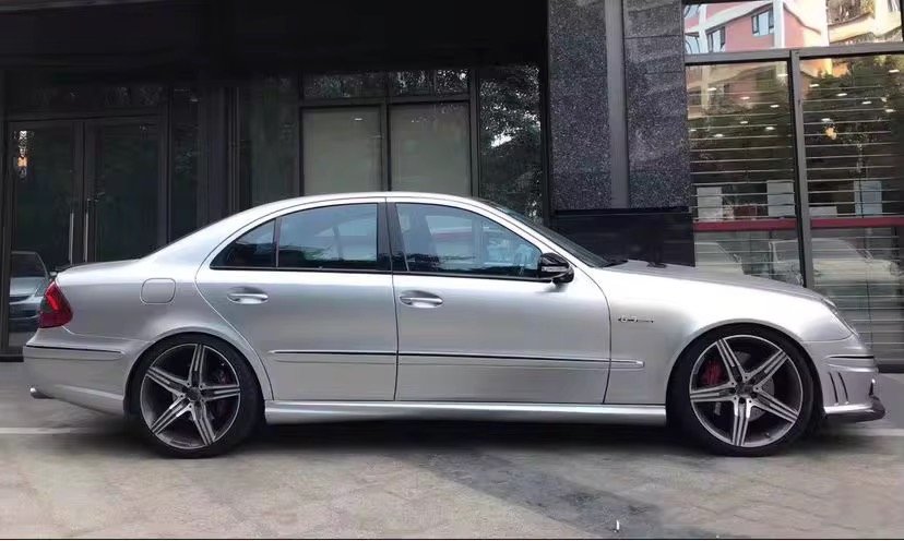 Mercedes-Benz W211 Modification Front Bumper Body Kit Fender Diffuser Front Spoiler air Dams Hood Bumper Side Skirts Bumper