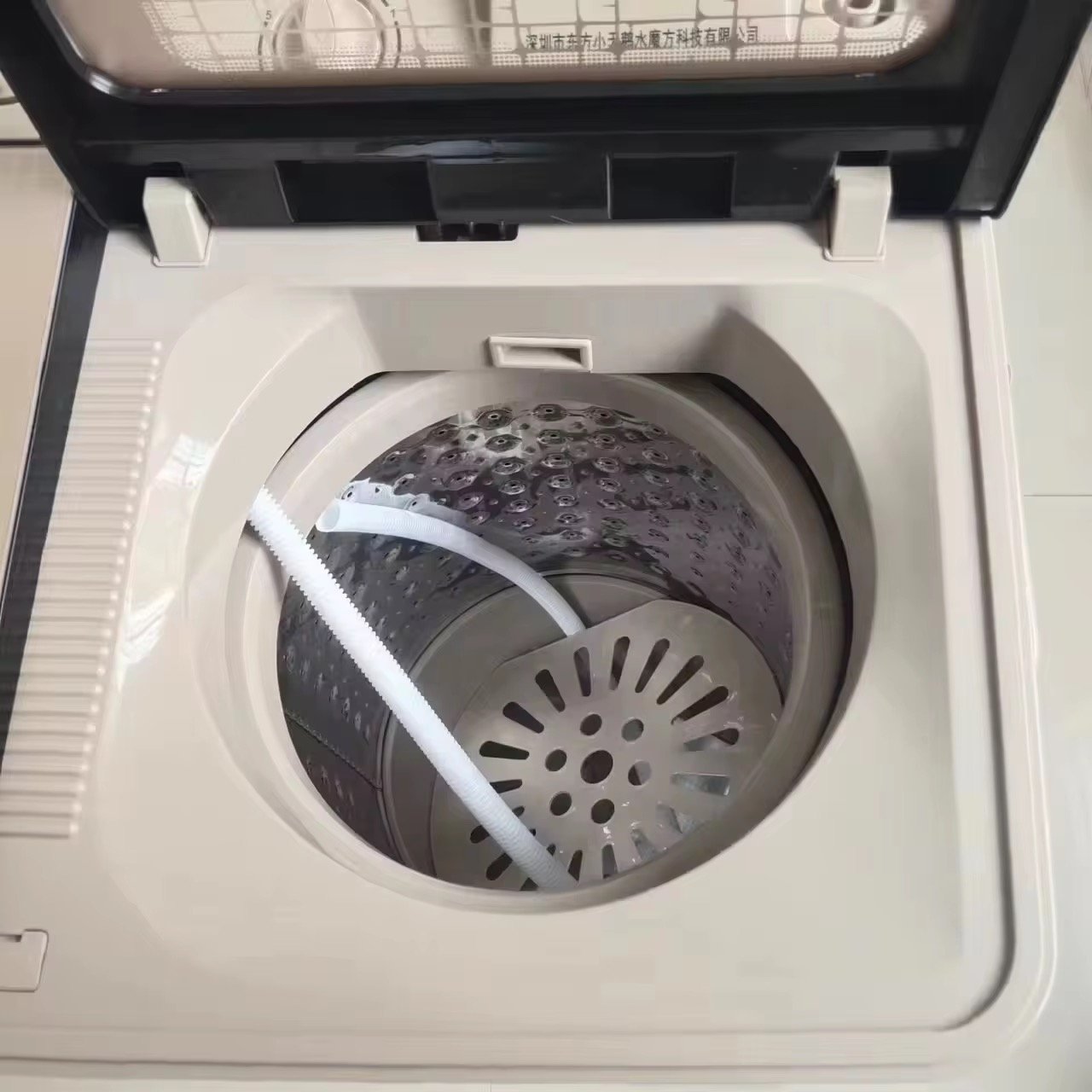 15kg Large Capacity Semi-automatic Washing Machine with Dual Cylinder thumbnail