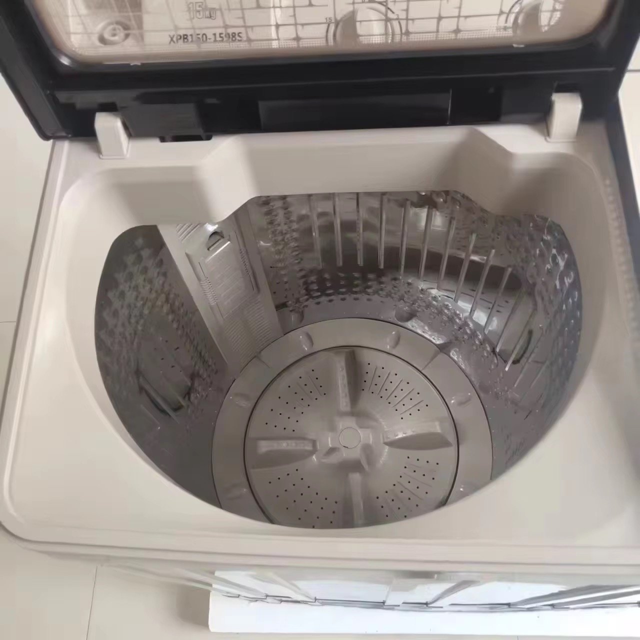 15kg Large Capacity Semi-automatic Washing Machine with Dual Cylinder thumbnail