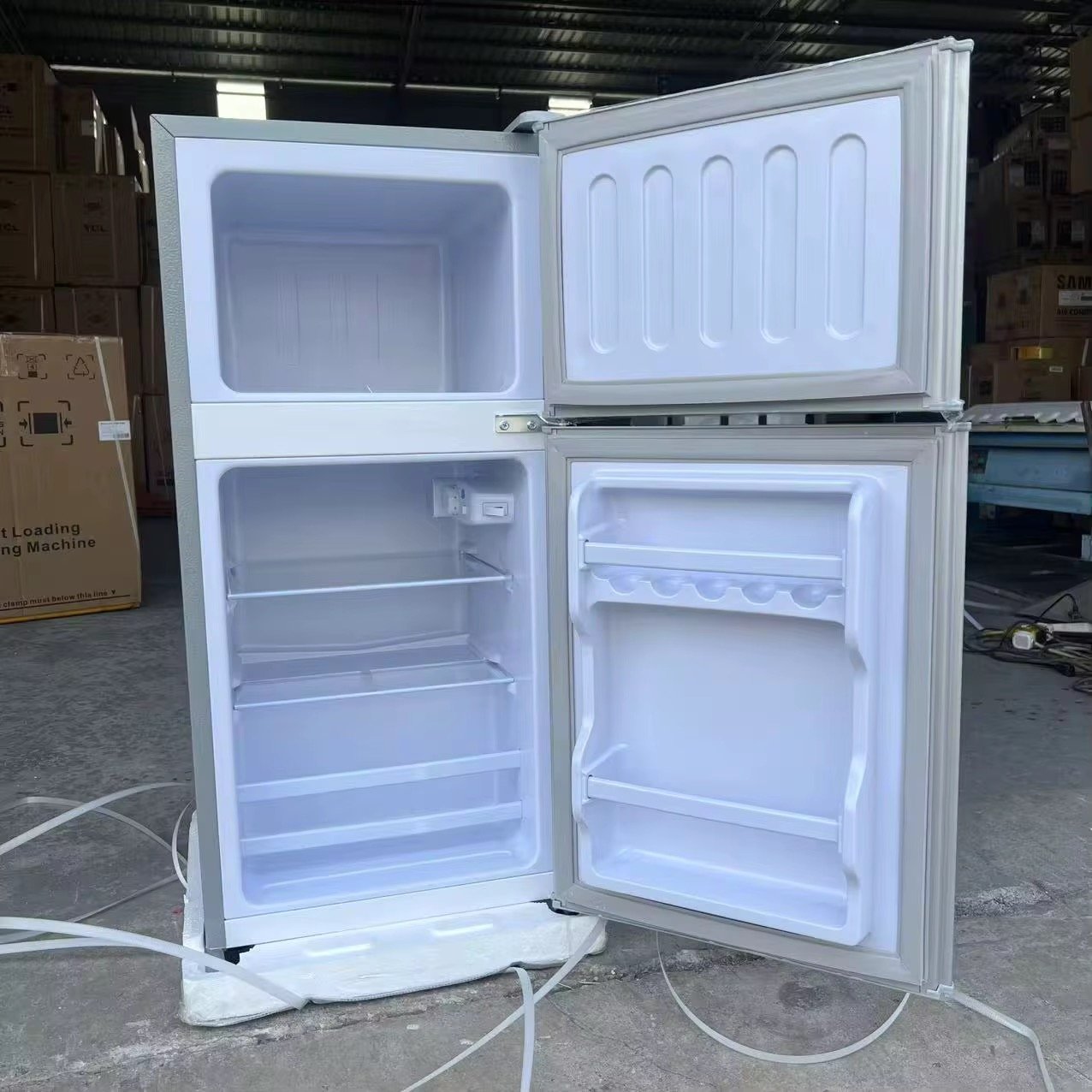 Chigo Double Door Fridge Mini Bar 98L thumbnail
