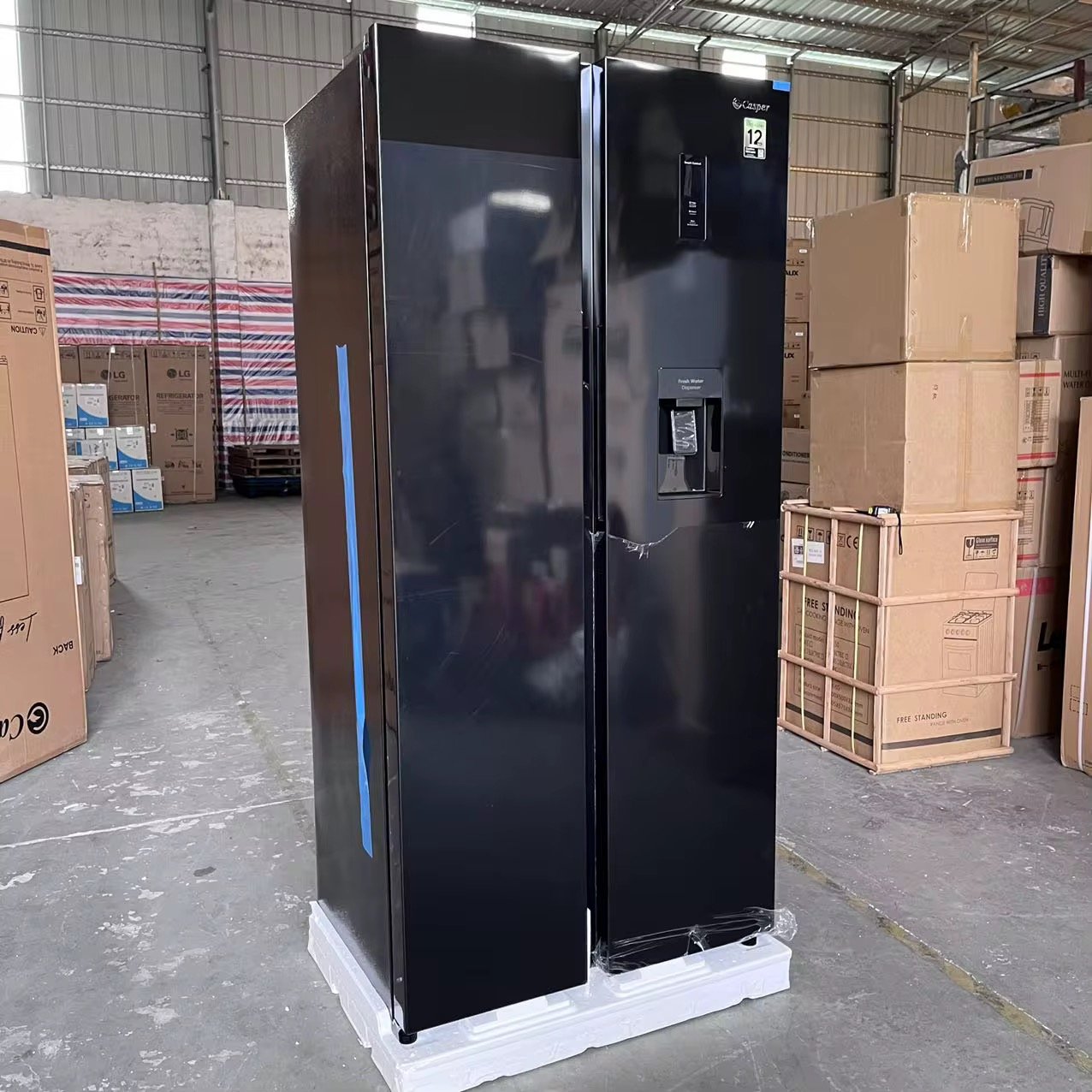 Side by Side Refrigerator Black Fridge 500L With Water Dispenser Air Cooled